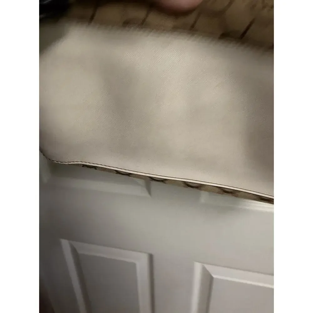 MICHAEL KORS SIGNATURE SHOULDER TOTE GOLDEN ZIPPED WHITE LEATHER TRIM 17x11